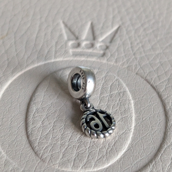 Pandora Sweet 16 Charm - Picture 3 of 8